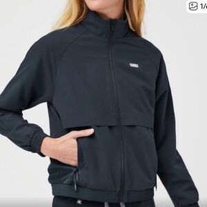 FIGS Sydney Scrub Jacket Black Women’s Medium
